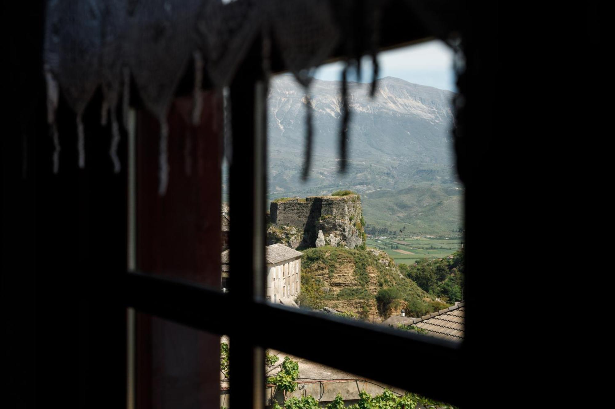 Hotel Pashai Gjirokastër Eksteriør bilde