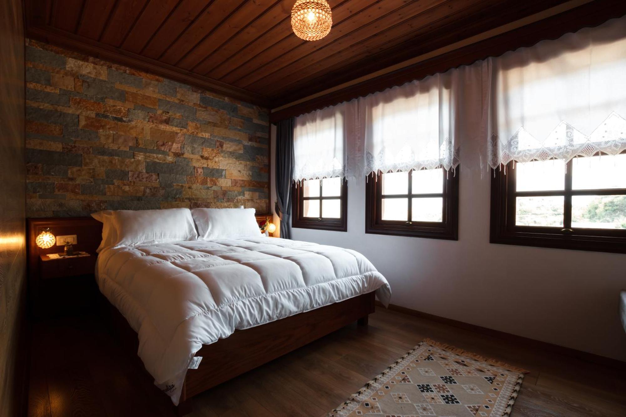 Hotel Pashai Gjirokastër Eksteriør bilde