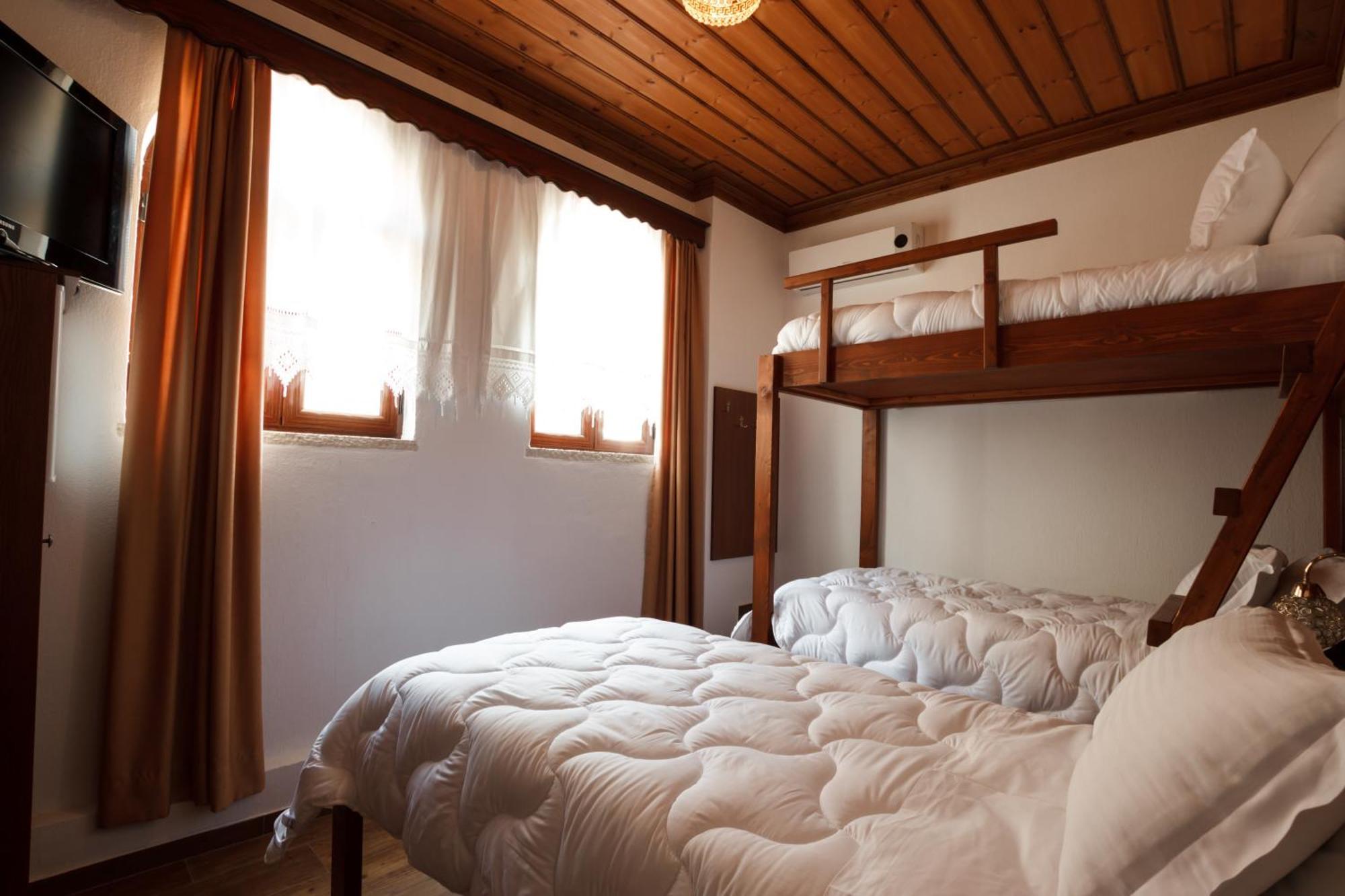Hotel Pashai Gjirokastër Eksteriør bilde