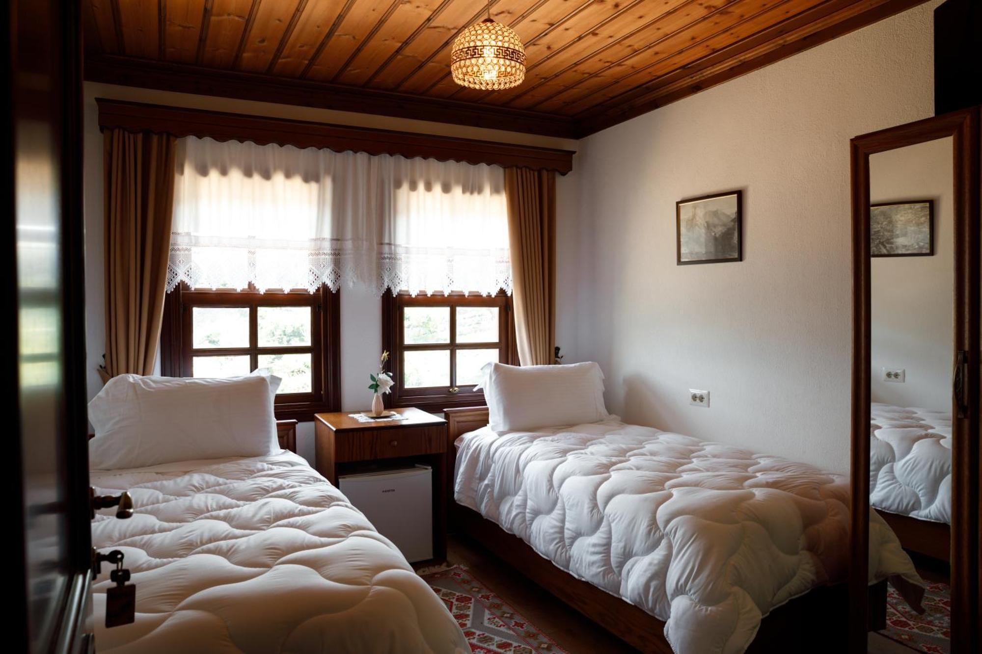 Hotel Pashai Gjirokastër Eksteriør bilde