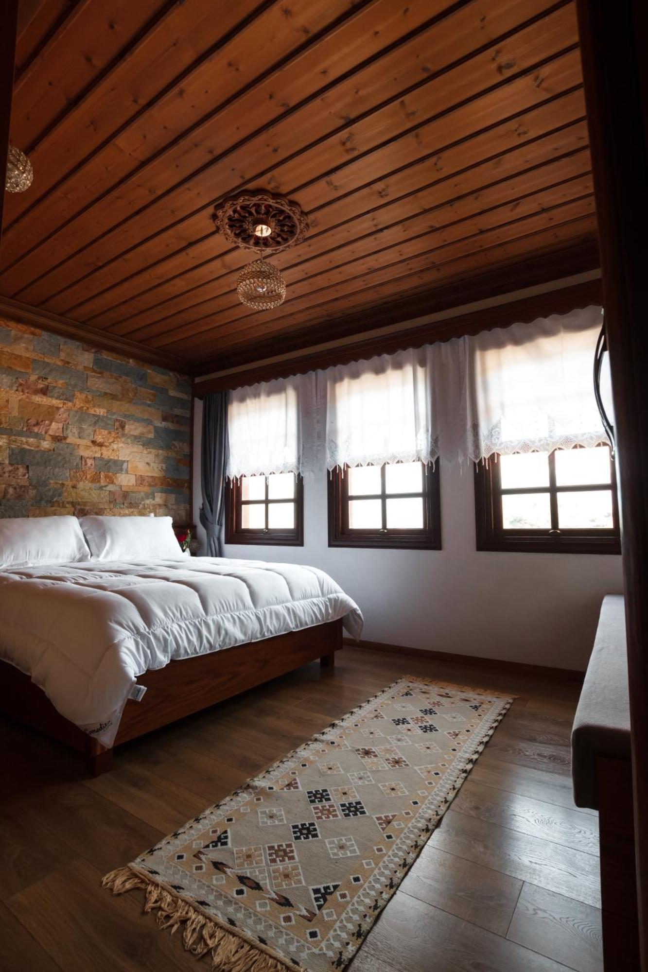 Hotel Pashai Gjirokastër Eksteriør bilde