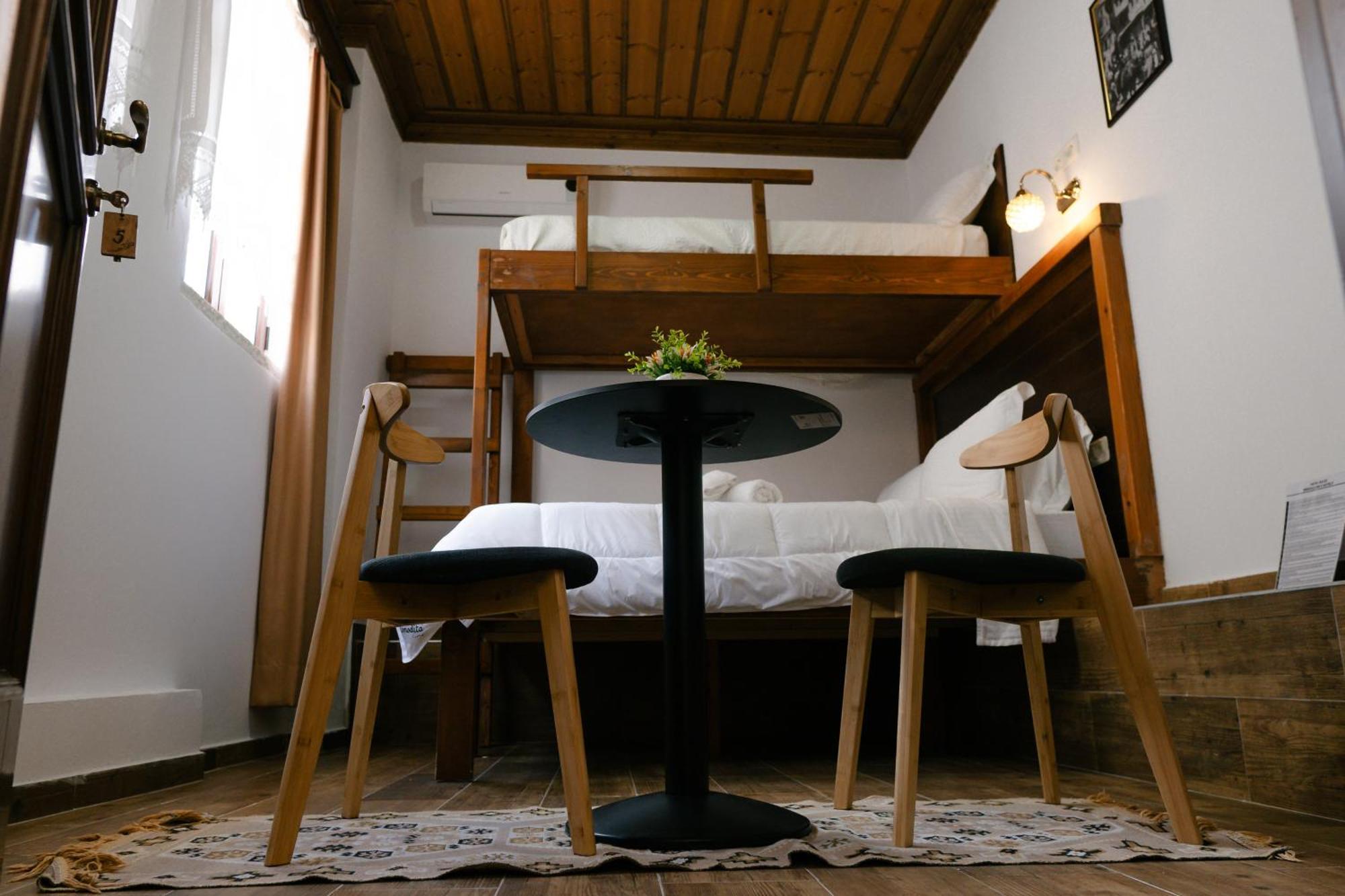Hotel Pashai Gjirokastër Eksteriør bilde